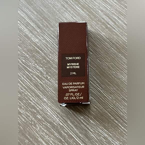 New Tom Ford Myrrhe Mystere Eau de Parfum Spray Travel Size 2ml - Picture 2 of 6